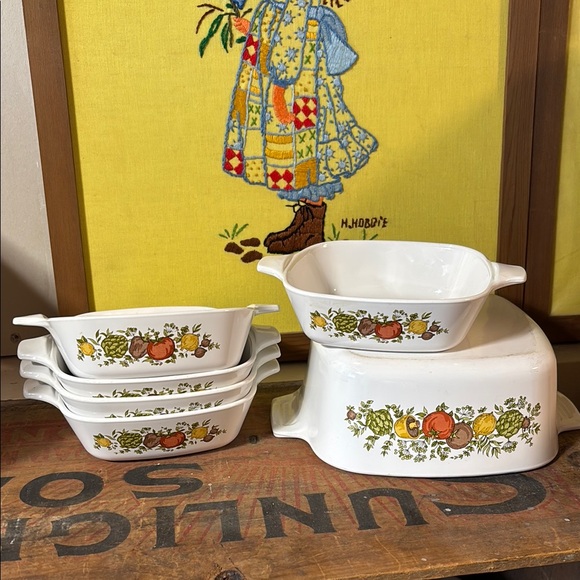 Corningware - Picture 6 of 7